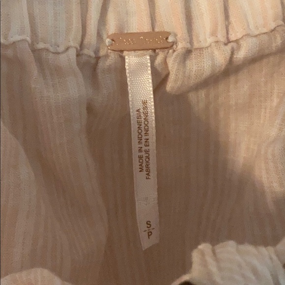 Free people tie front flowy shirt - Picture 2 of 3